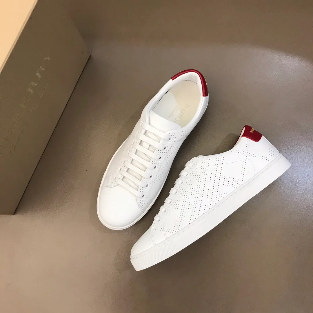 p380 ▫️B Home🆕Original boutique, classic plaid men's casual sneakers, made of selected calfskin, 100% original Burberry special fabrics! KPU puncture method on the back decorated with Burberry three-dimensional logo, original outsole 38/45